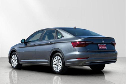 Platinum Gray Metallic 2019 Volkswagen Jetta 1.4T S