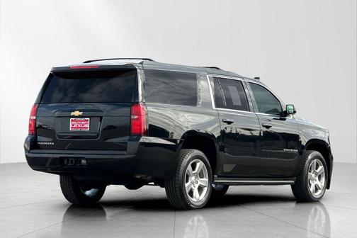 2017 Chevrolet Suburban LS