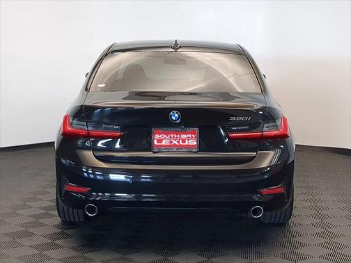 2019 BMW 330 330i