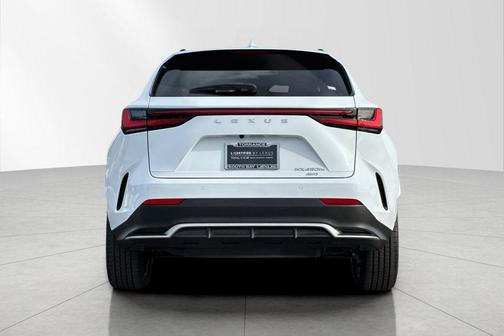 2024 Lexus NX 450h+ F SPORT Handling