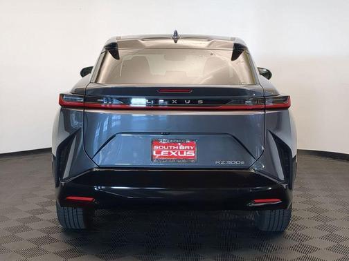 2025 Lexus RZ 300e