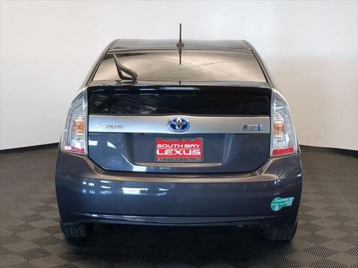 2014 Toyota Prius Plug-in Base