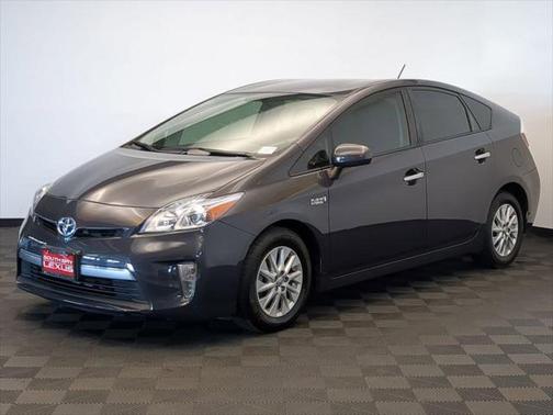 2014 Toyota Prius Plug-in Base