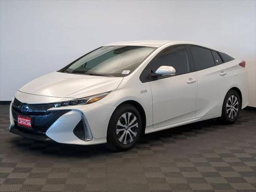 2022 Toyota Prius Prime XLE