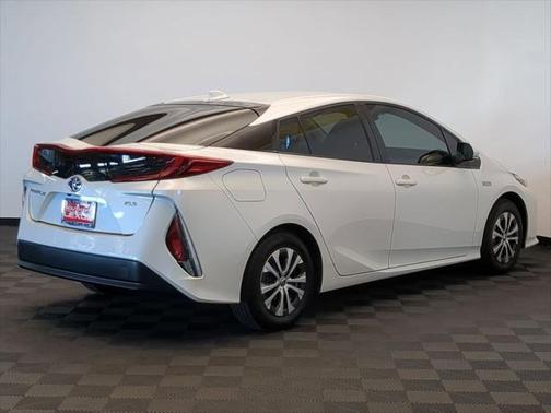 2022 Toyota Prius Prime XLE