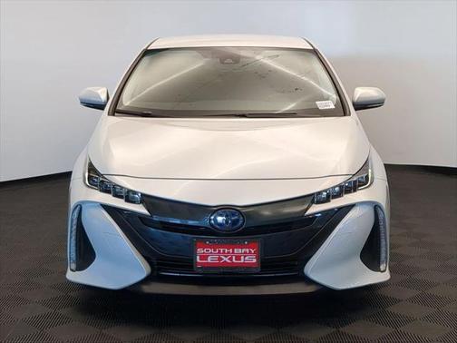 2022 Toyota Prius Prime XLE