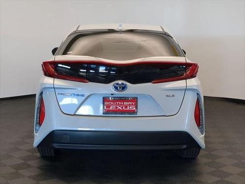 2022 Toyota Prius Prime XLE
