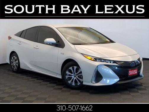 2022 Toyota Prius Prime XLE