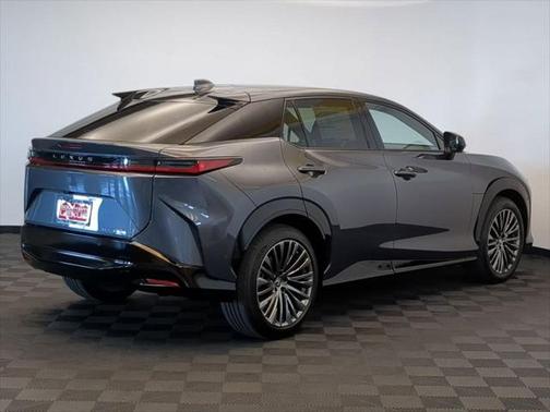 2025 Lexus RZ 300e Luxury