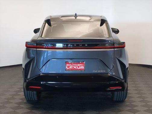2025 Lexus RZ 300e Luxury
