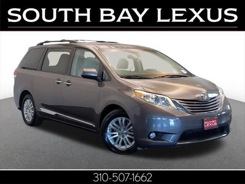 2011 Toyota Sienna XLE