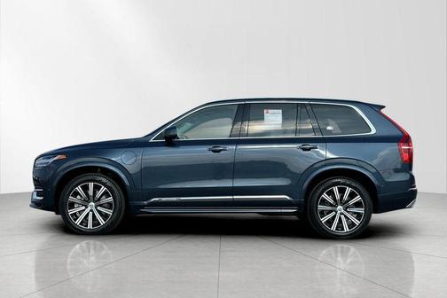 2021 Volvo XC90 Recharge Plug-In Hybrid T8 Inscription 6 Passenger