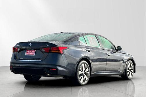 2022 Nissan Altima 2.5 SL