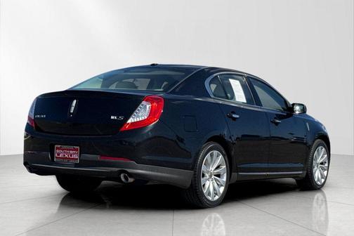 2014 Lincoln MKS Base