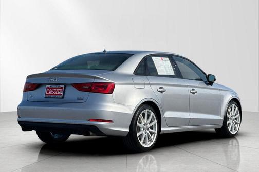 Florett Silver Metallic 2016 Audi A3 2.0T Premium