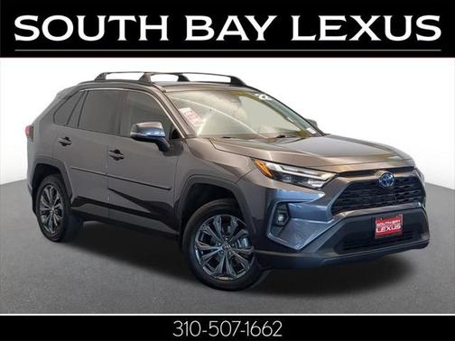 2022 Toyota RAV4 Hybrid XLE Premium