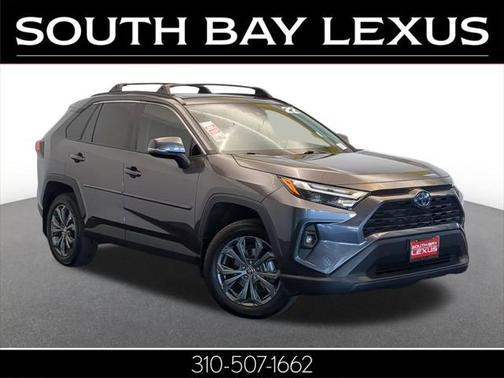 2022 Toyota RAV4 Hybrid XLE Premium