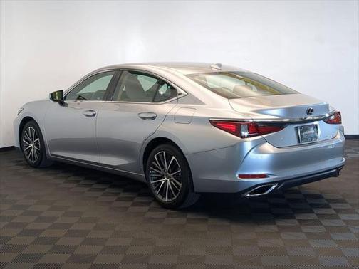 2023 Lexus ES 350 Premium