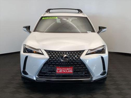 2025 Lexus UX 300h Base