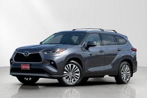 Magnetic Gray Metallic 2020 Toyota Highlander Hybrid Platinum
