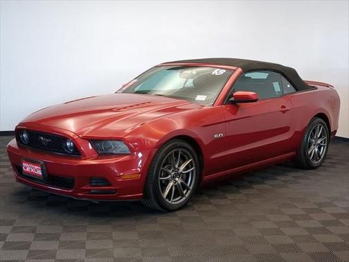 2013 Ford Mustang GT Premium