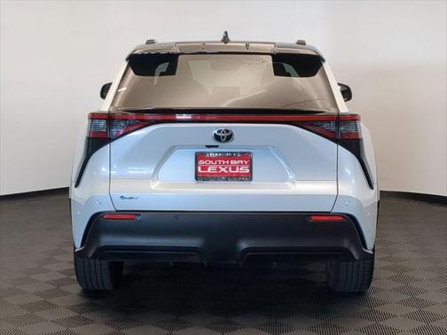 2024 Toyota bZ4X Limited
