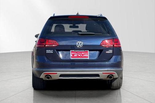 2017 Volkswagen Golf Alltrack TSI SE