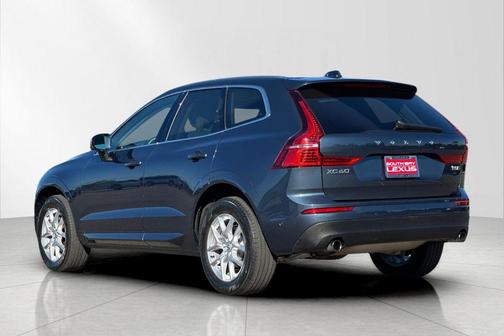 2018 Volvo XC60 T5 Momentum