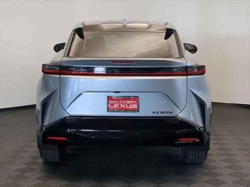 2025 Lexus RZ 300e