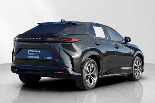 2023 Lexus RZ 450e Premium