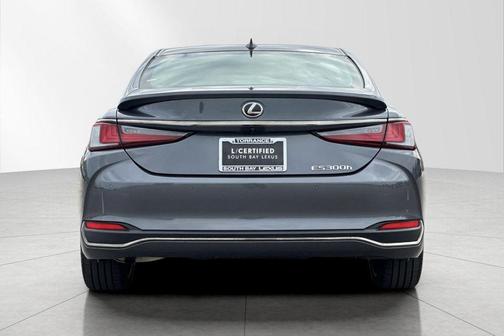 Cloudburst Gray 2024 Lexus ES 300h F SPORT Handling