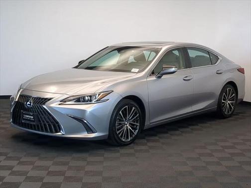 2022 Lexus ES 350 Premium