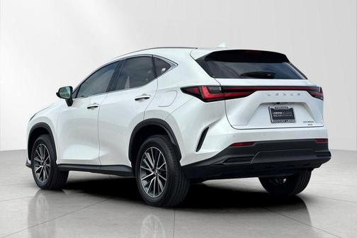 Eminent White Pearl 2022 Lexus NX 350h Premium