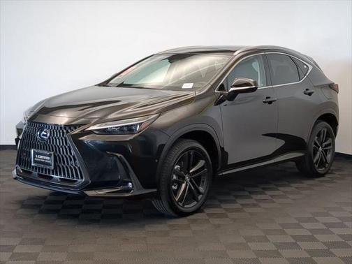 2025 Lexus NX 450h+ Luxury