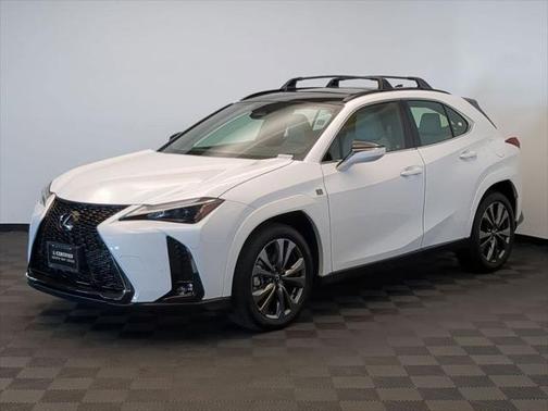 2025 Lexus UX 300h F SPORT Design