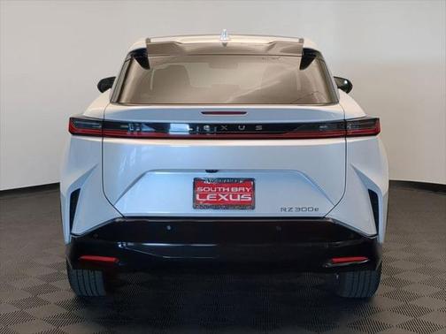 2025 Lexus RZ 300e Premium