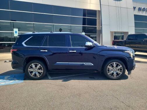 2024 Toyota Sequoia CAPSTONE