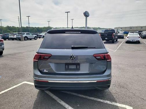 2022 Volkswagen Tiguan 2.0T S