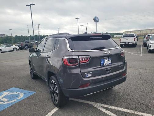 2023 Jeep Compass LIMITED