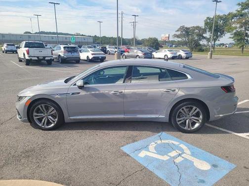 2023 Volkswagen Arteon 2.0T SE R-LINE