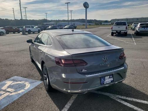 2023 Volkswagen Arteon 2.0T SE R-LINE
