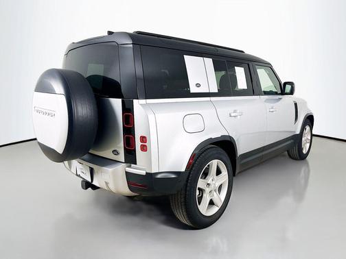 Indus Silver Metallic 2020 Land Rover Defender 110 SE