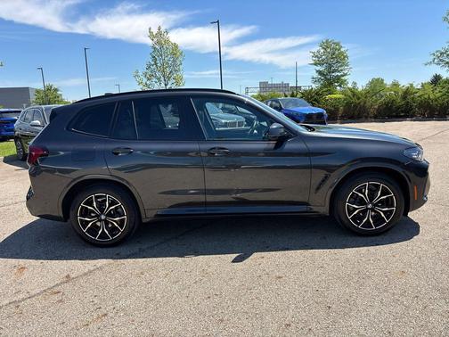 Dark Graphite Metallic 2023 BMW X3 xDrive30i