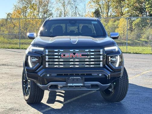 2025 GMC Canyon Denali