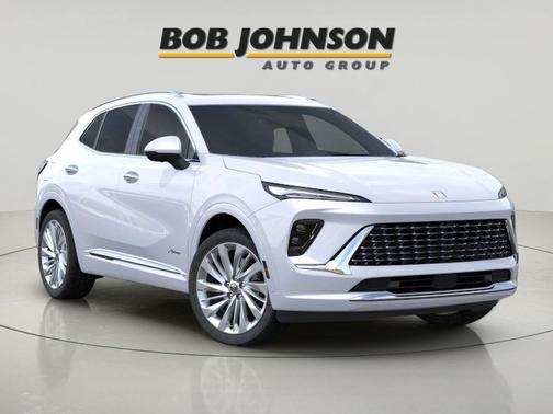 Iridescent White Tricoat 2026 Buick Envision Avenir AWD