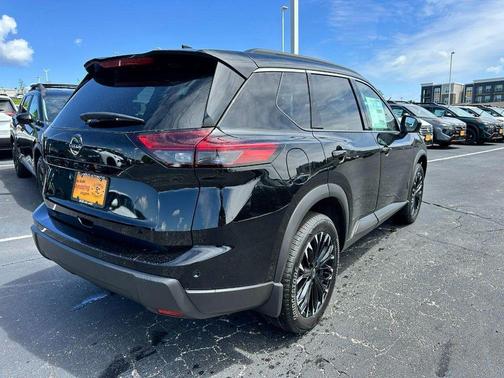 Super Black 2026 Nissan Rogue Dark Armor