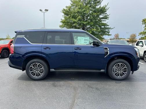 2025 Nissan Armada Platinum