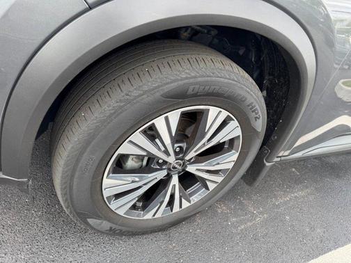 Gun Metallic 2023 Nissan Rogue SV
