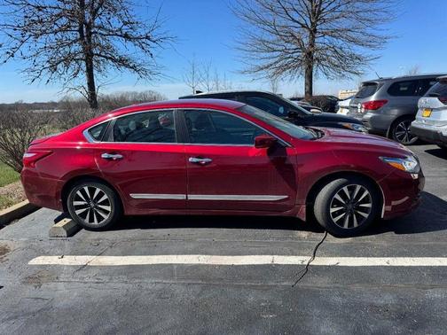 2017 Nissan Altima 2.5 SV