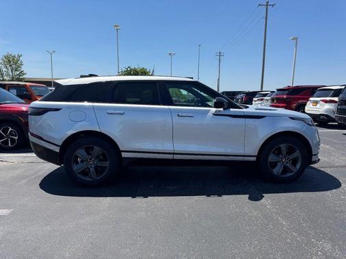 Hakuba Silver Metallic 2025 Land Rover Range Rover Velar P250 SE R-Dynamic